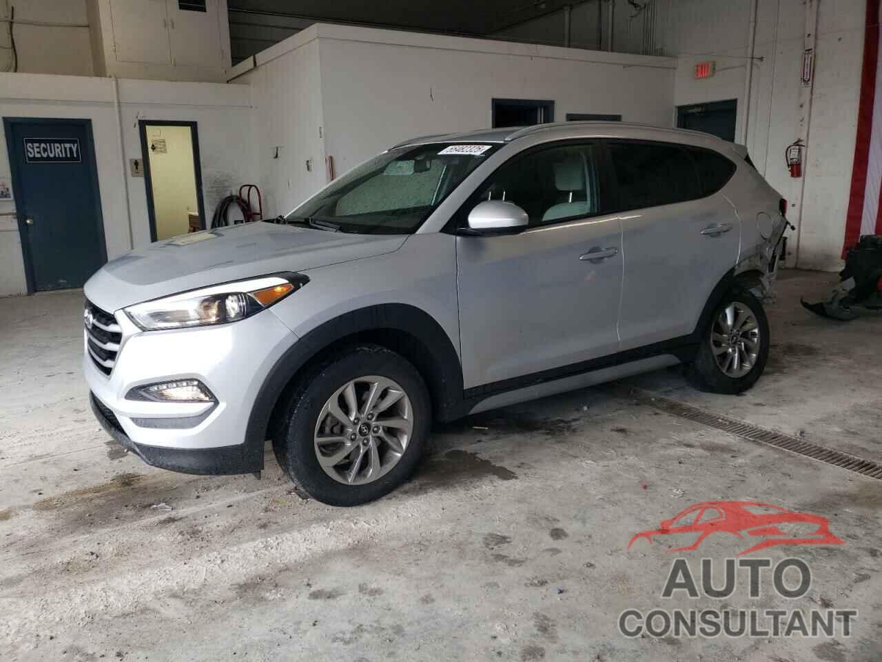 HYUNDAI TUCSON 2018 - KM8J33A47JU660136