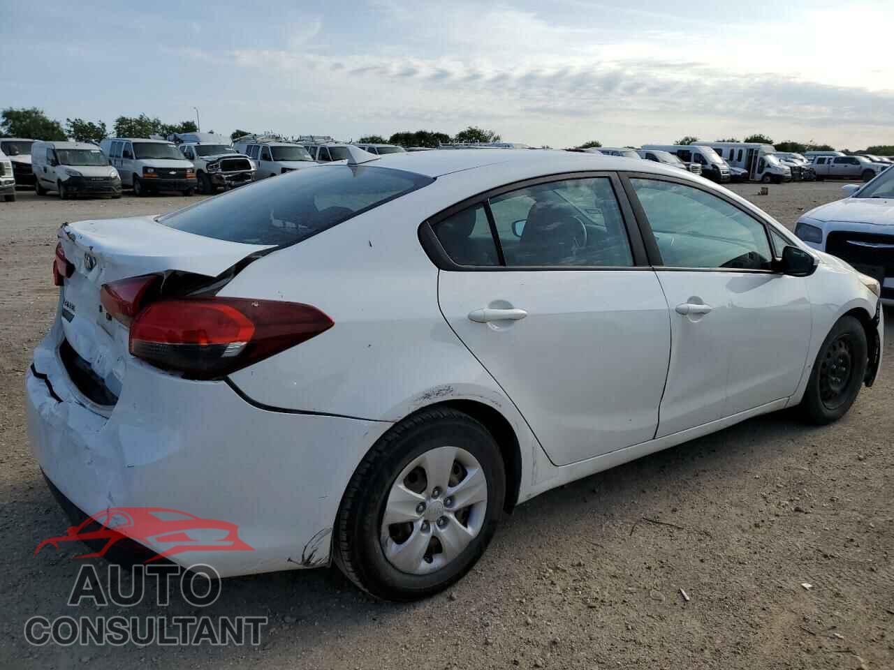 KIA FORTE 2017 - 3KPFK4A79HE041933