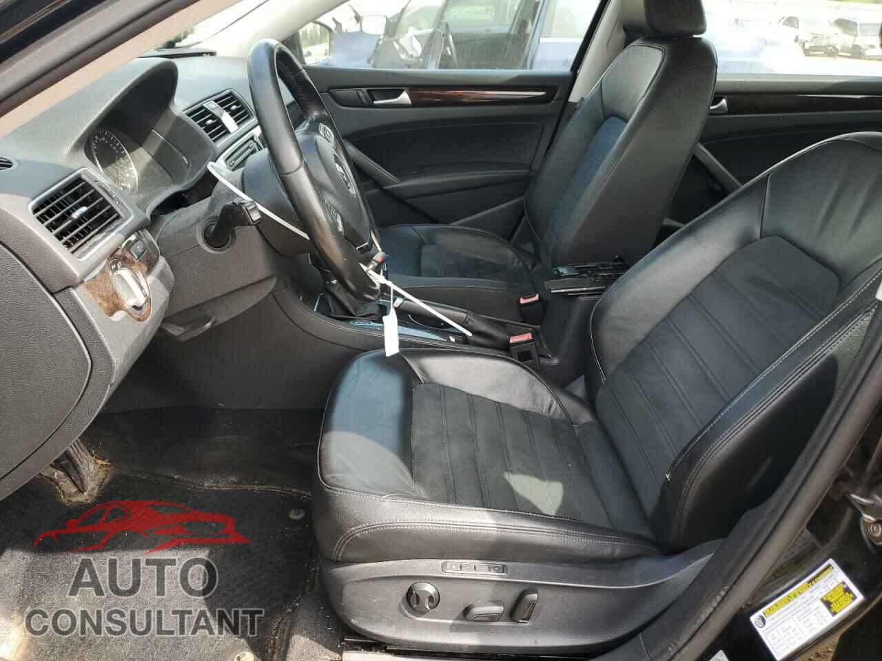 VOLKSWAGEN PASSAT 2014 - 1VWCT7A37EC066277