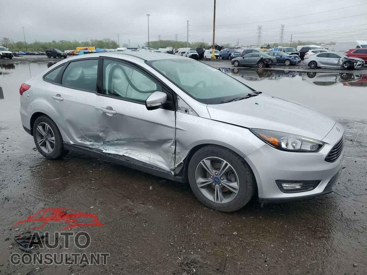FORD FOCUS 2017 - 1FADP3FE2HL339988