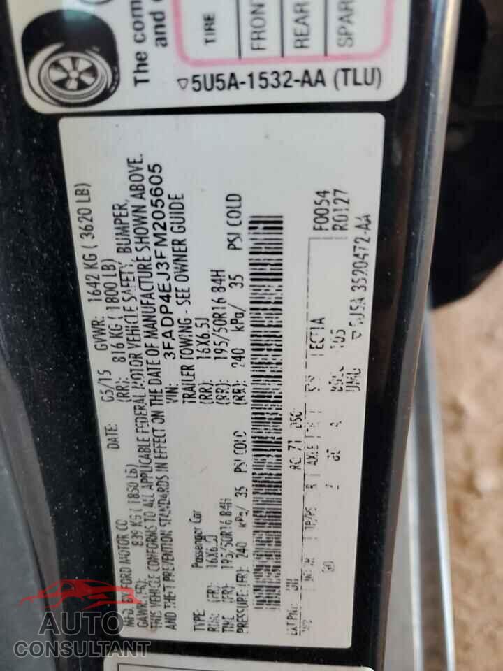 FORD FIESTA 2015 - 3FADP4EJ3FM205605
