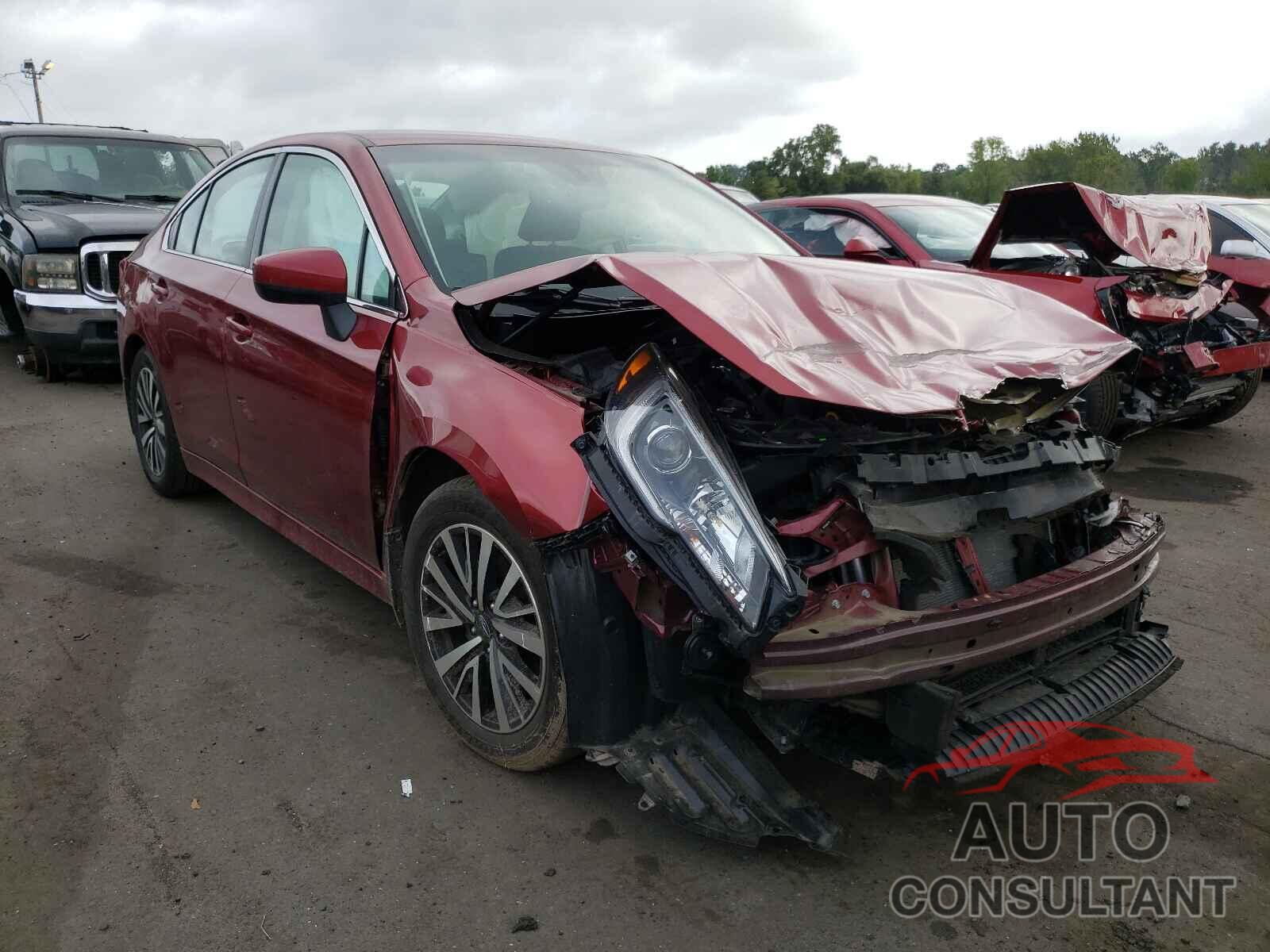 SUBARU LEGACY 2019 - 4S3BNAF61K3019511