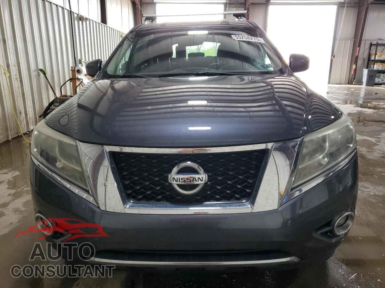 NISSAN PATHFINDER 2013 - 5N1AR2MM2DC647132