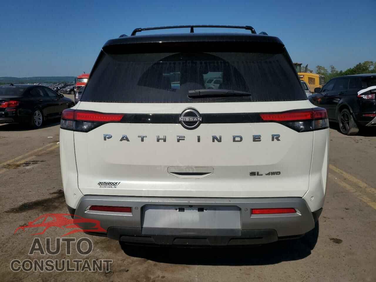 NISSAN PATHFINDER 2023 - 5N1DR3CC4PC258475