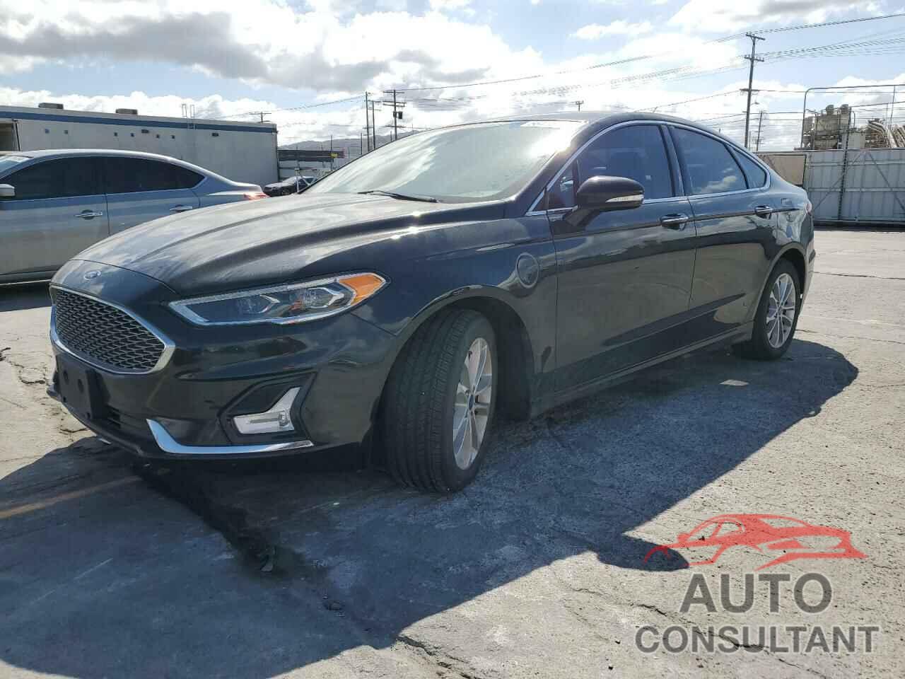 FORD FUSION 2020 - 3FA6P0SU5LR132512