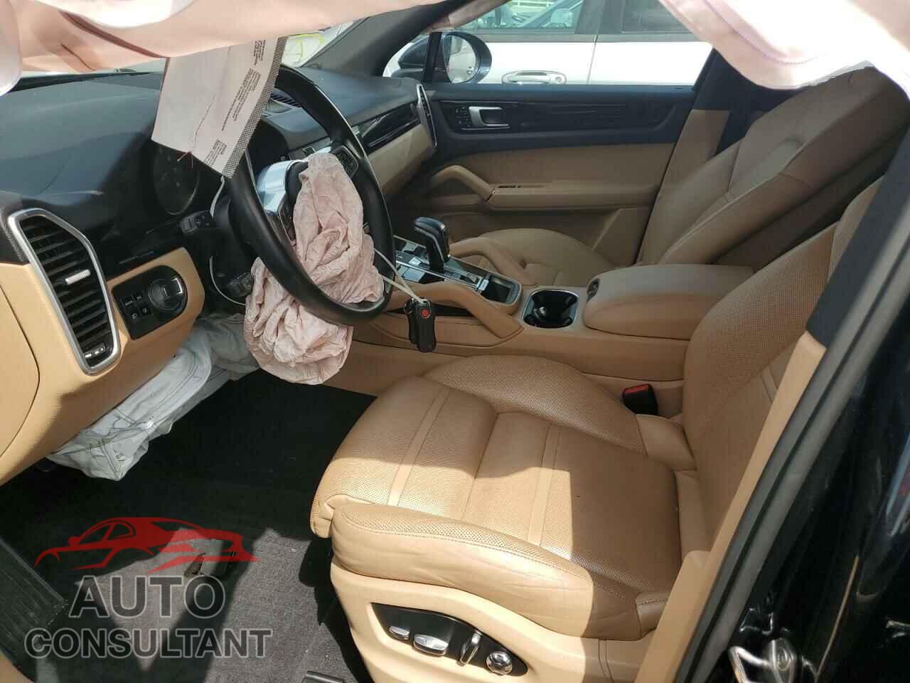 PORSCHE CAYENNE 2019 - WP1AA2AYXKDA13754