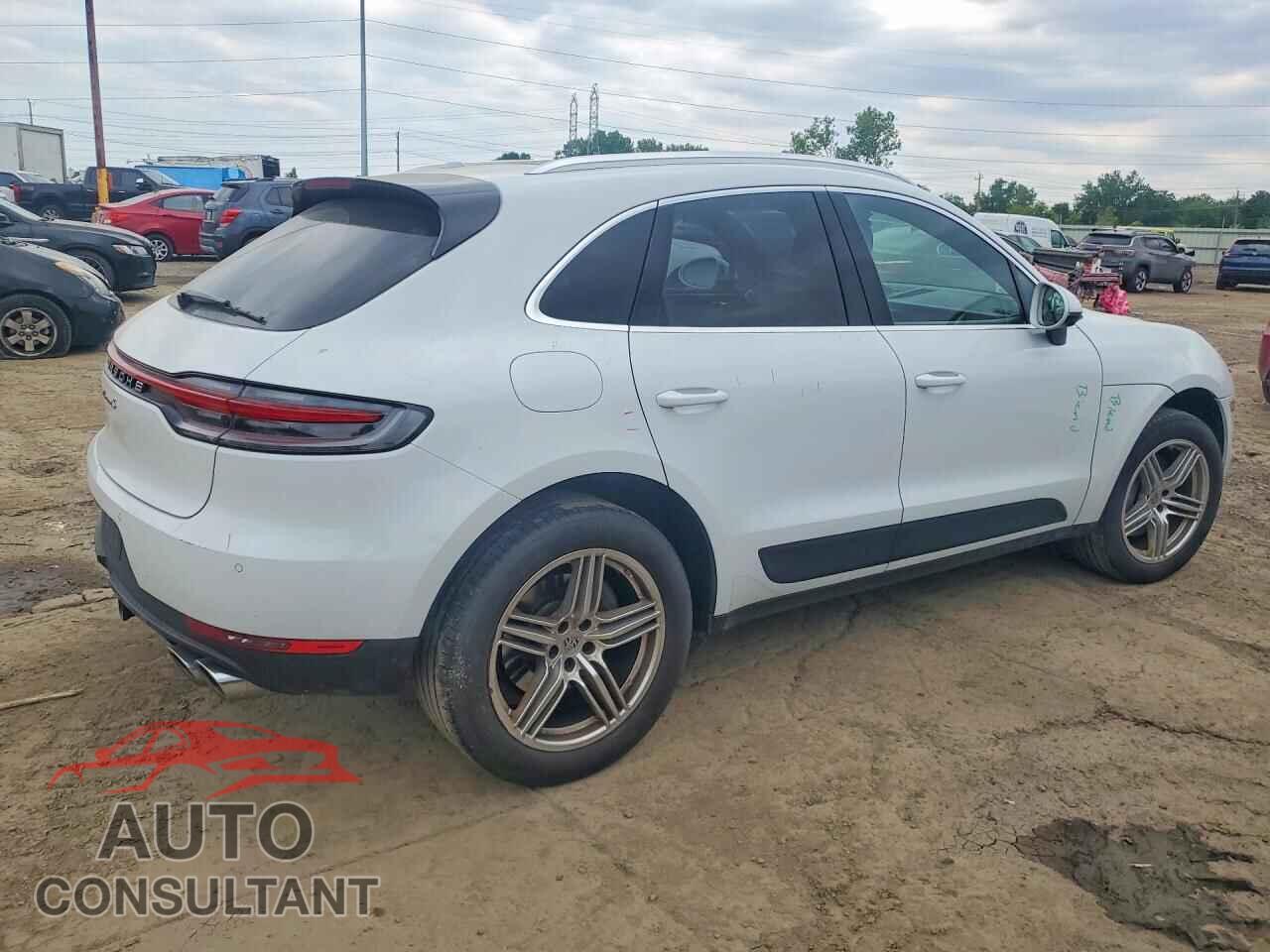 PORSCHE MACAN 2021 - WP1AB2A52MLB37805