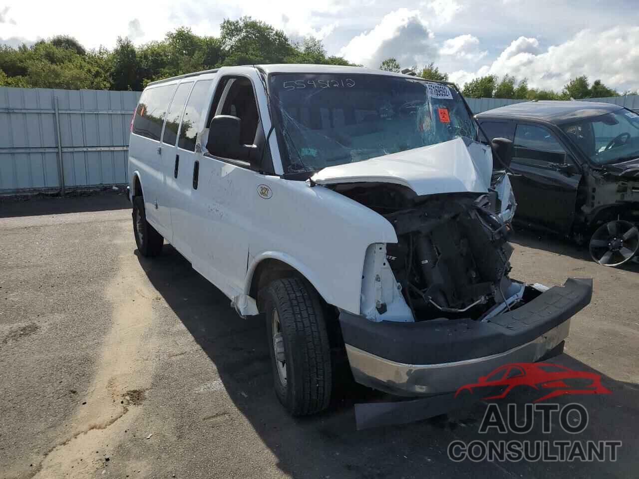 CHEVROLET EXPRESS 2017 - 1GAZGPFG7H1195139