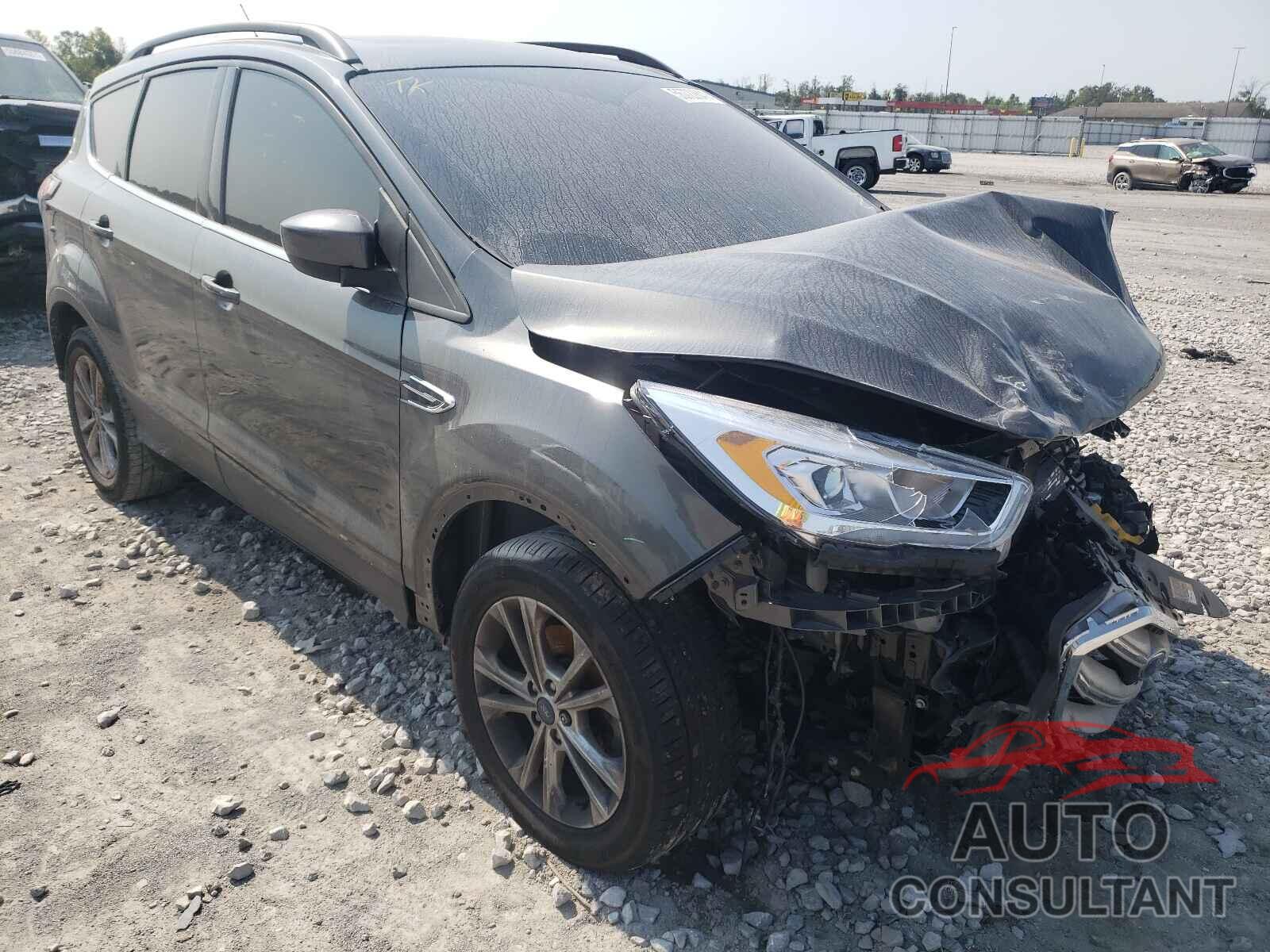 FORD ESCAPE 2017 - 1FMCU0GD0HUC17591