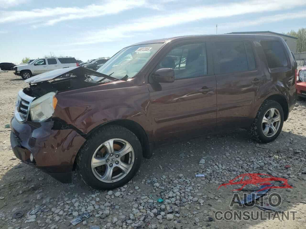 HONDA PILOT 2013 - 5FNYF4H50DB034990