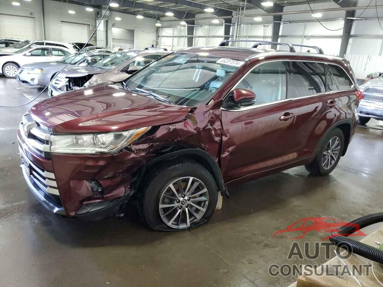 TOYOTA HIGHLANDER 2018 - 5TDJZRFH4JS822956