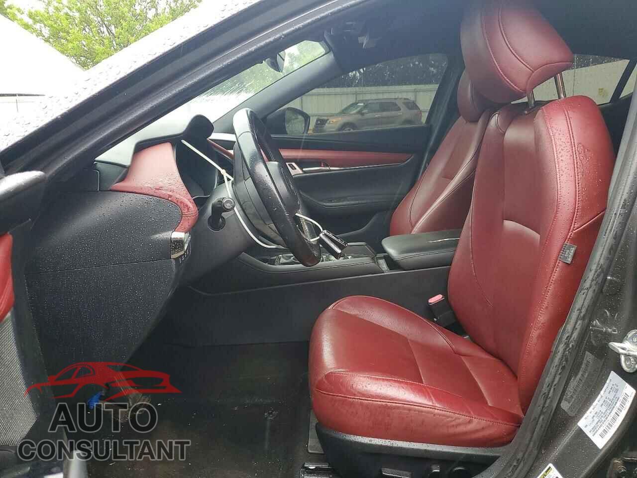MAZDA 3 2021 - JM1BPBNY2M1321908