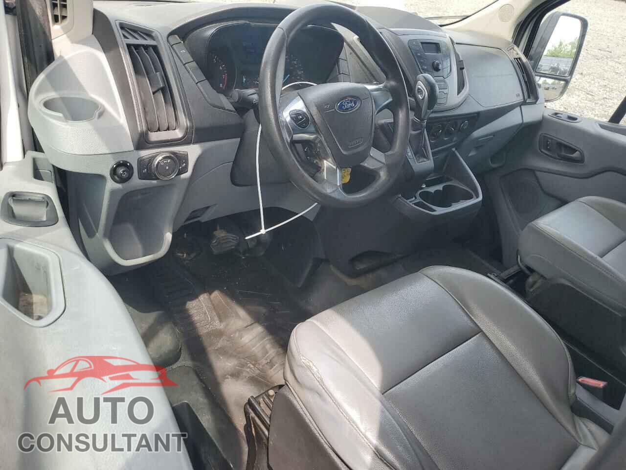 FORD TRANSIT 2015 - 1FTNR3XM8FKB23144