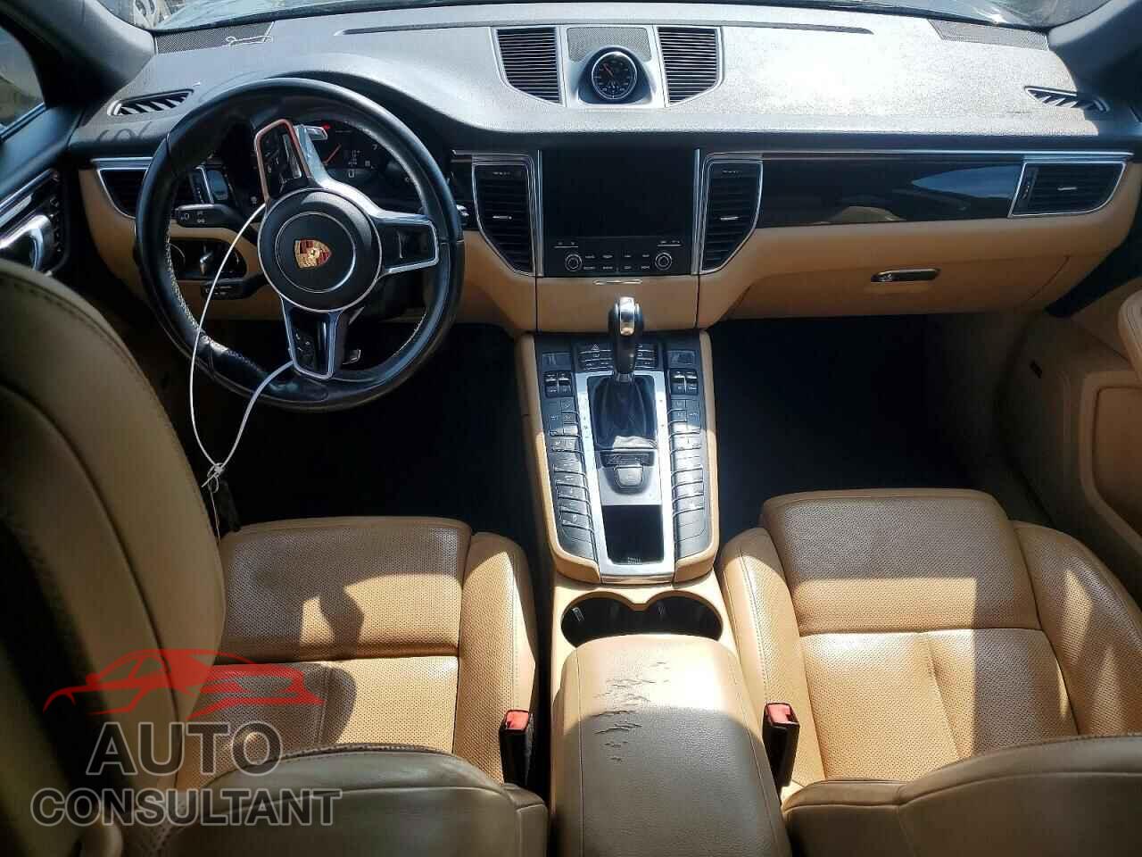 PORSCHE MACAN 2018 - WP1AA2A54JLB13617