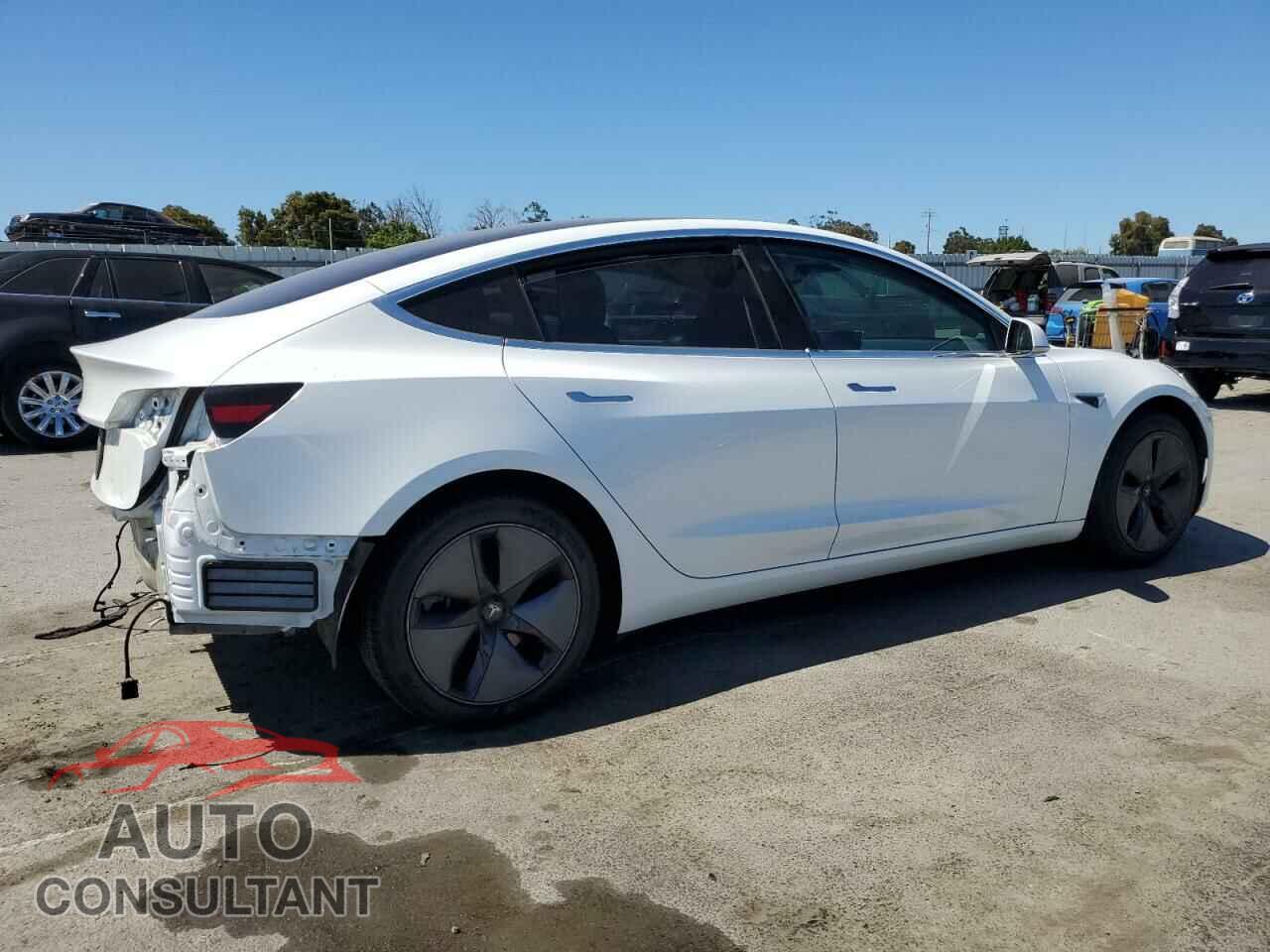 TESLA MODEL 3 2018 - 5YJ3E1EA9JF162119
