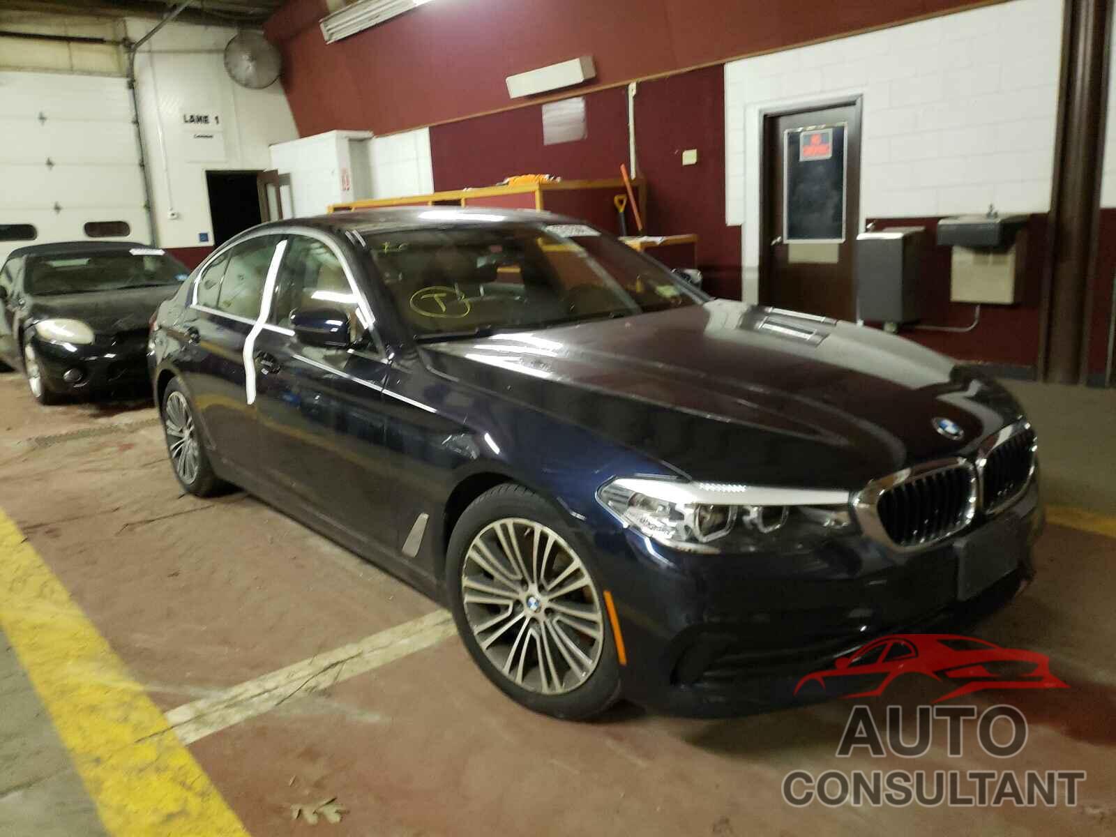 BMW 5 SERIES 2019 - WBAJA7C52KWW11551