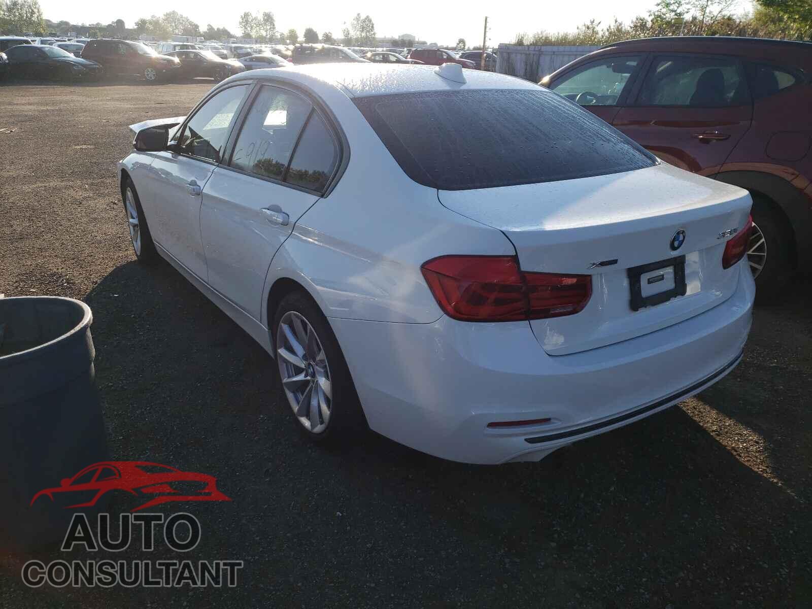 BMW 3 SERIES 2017 - WBA8A3C36HK692575