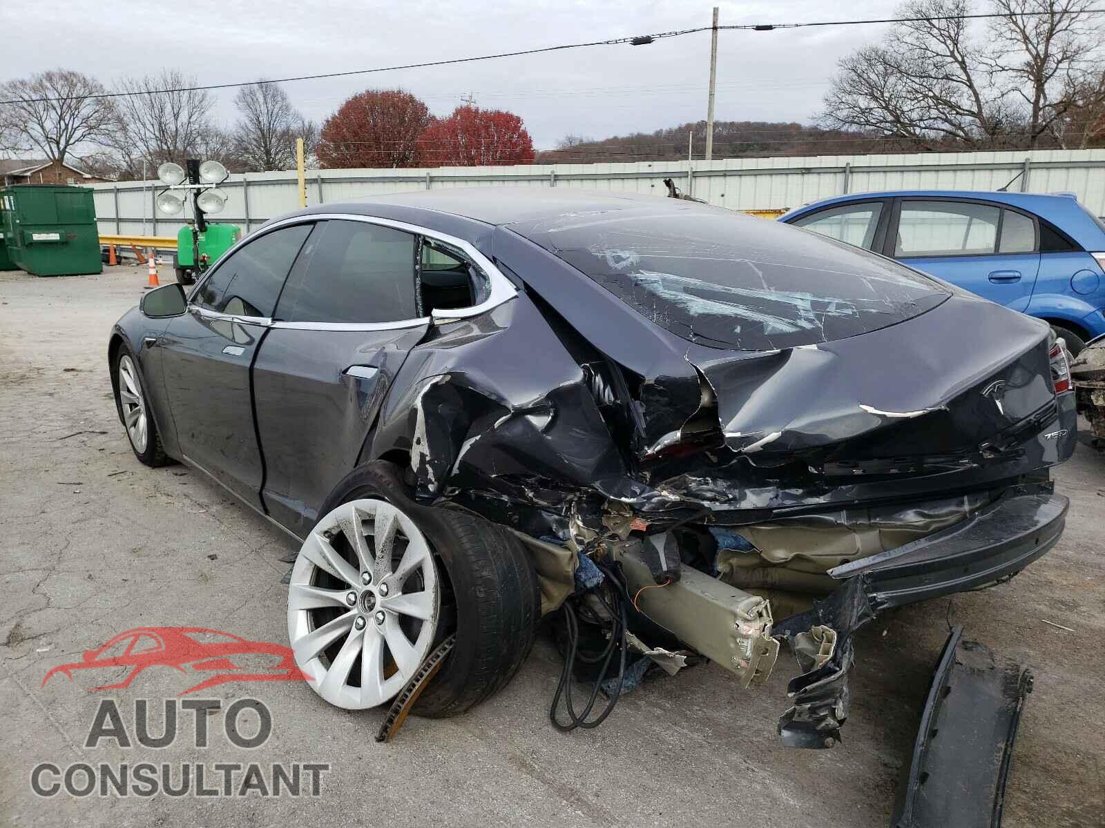 TESLA MODEL S 2017 - 5YJSA1E2XHF230325