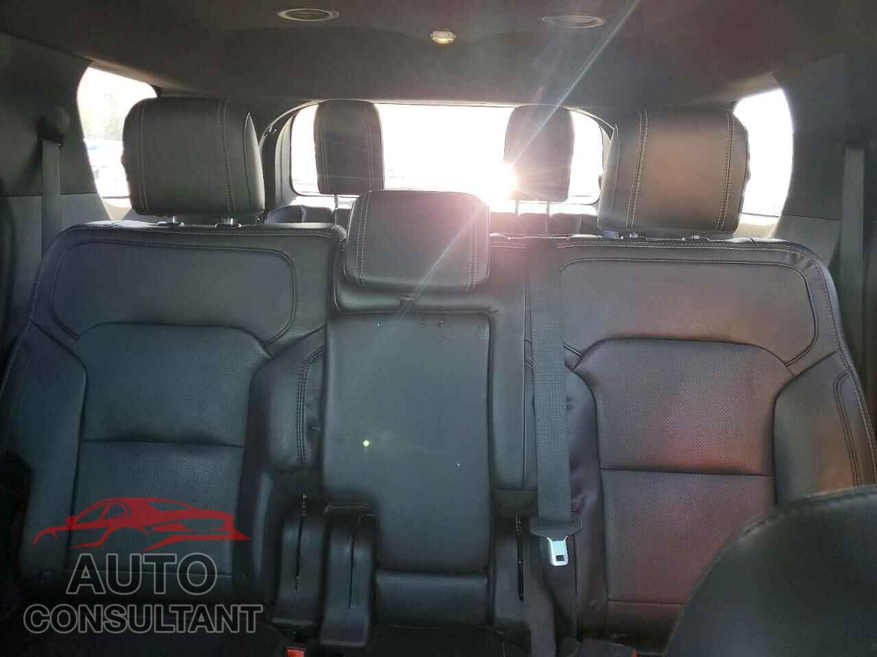 FORD EXPLORER 2017 - 1FM5K7F83HGB81521