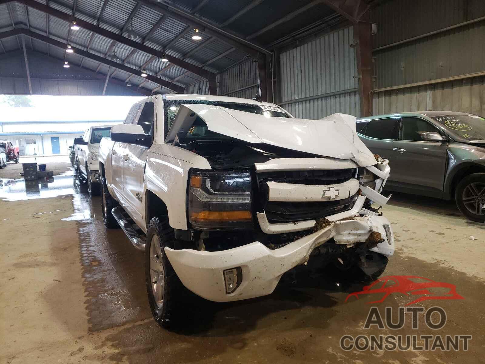CHEVROLET SILVERADO 2017 - 3GCUKREC8HG348204