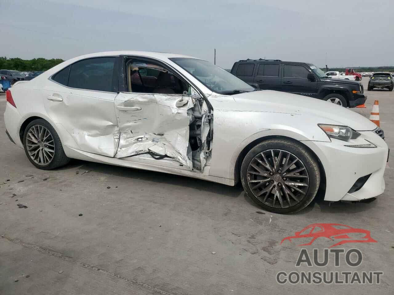 LEXUS IS 2016 - JTHBA1D28G5021651