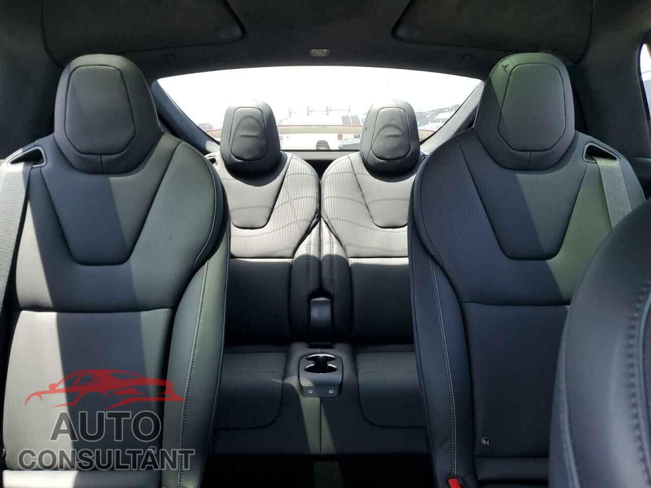 TESLA MODEL X 2024 - 7SAXCBE63RF442058