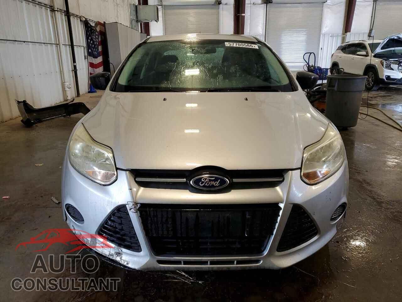 FORD FOCUS 2012 - 1FAHP3E28CL404523