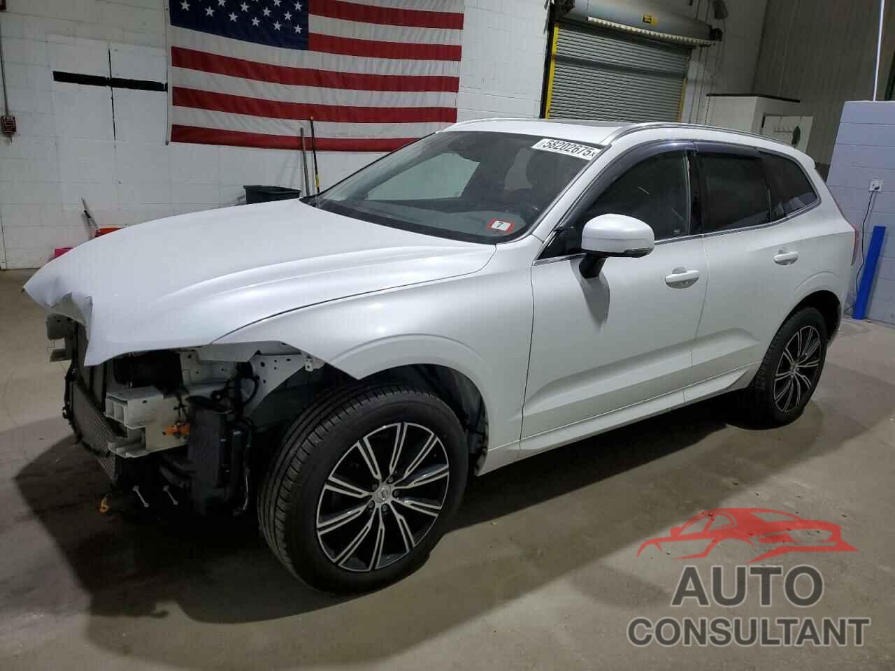 VOLVO XC60 2018 - YV4102RK8J1017724