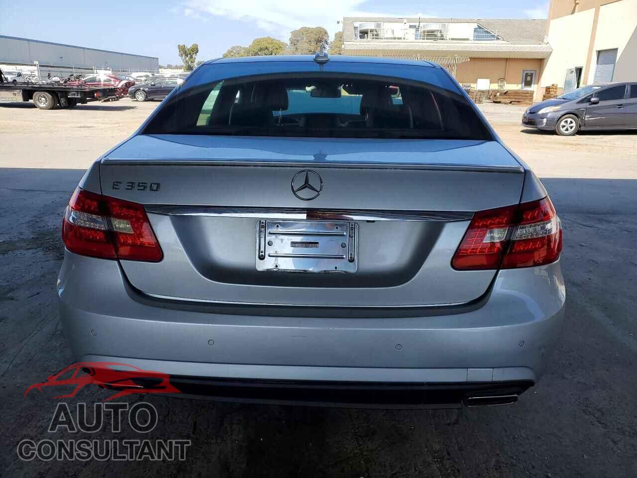 MERCEDES-BENZ E-CLASS 2013 - WDDHF5KBXDA689807