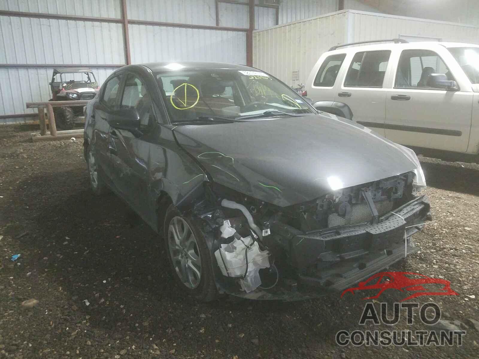 TOYOTA YARIS 2018 - 3MYDLBYV3JY321463