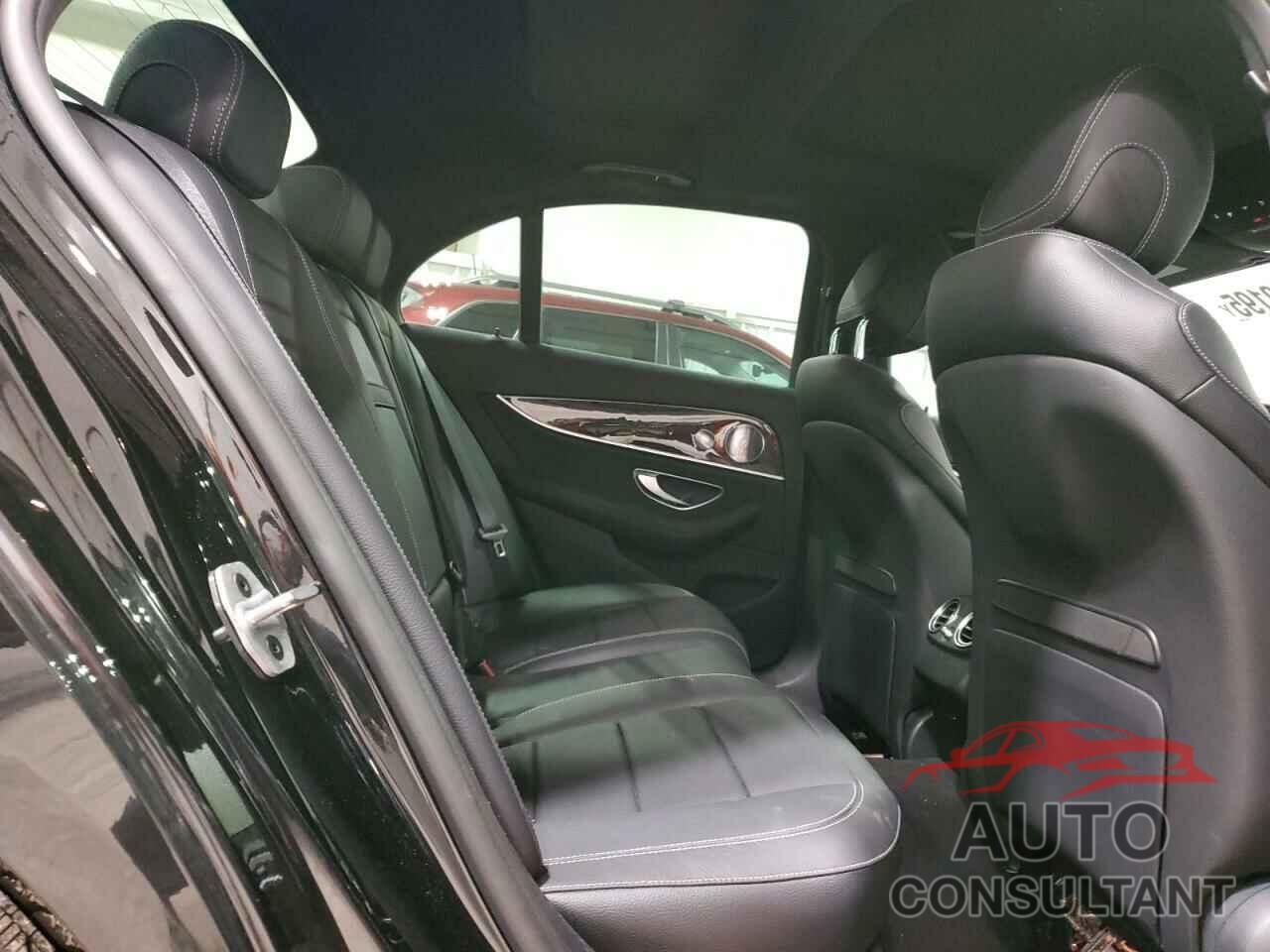 MERCEDES-BENZ E-CLASS 2021 - W1KZF5KB9MA901889