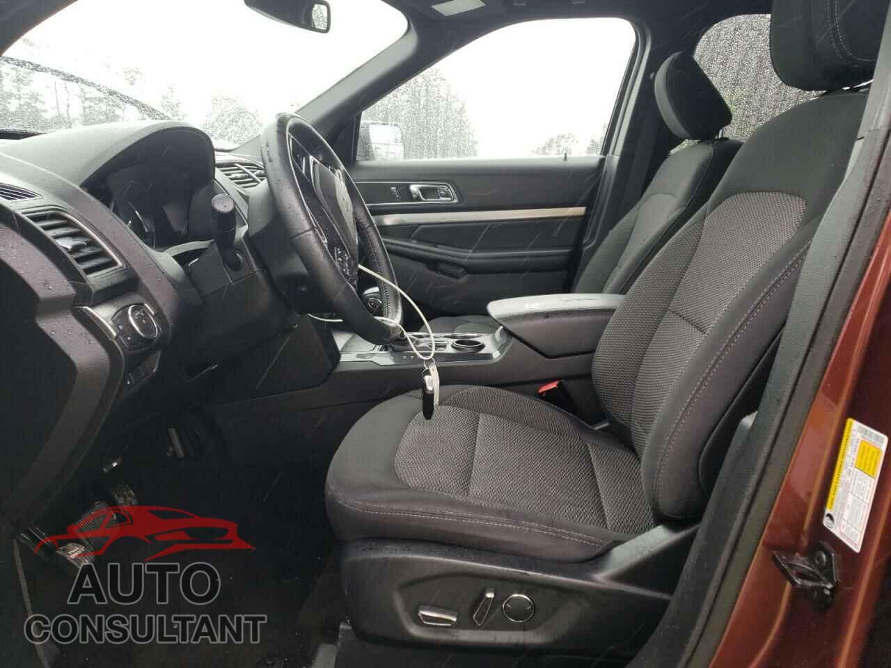 FORD EXPLORER 2018 - 1FM5K7D80JGA52502