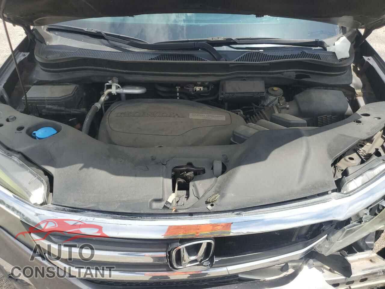 HONDA PILOT 2016 - 5FNYF5H87GB032156