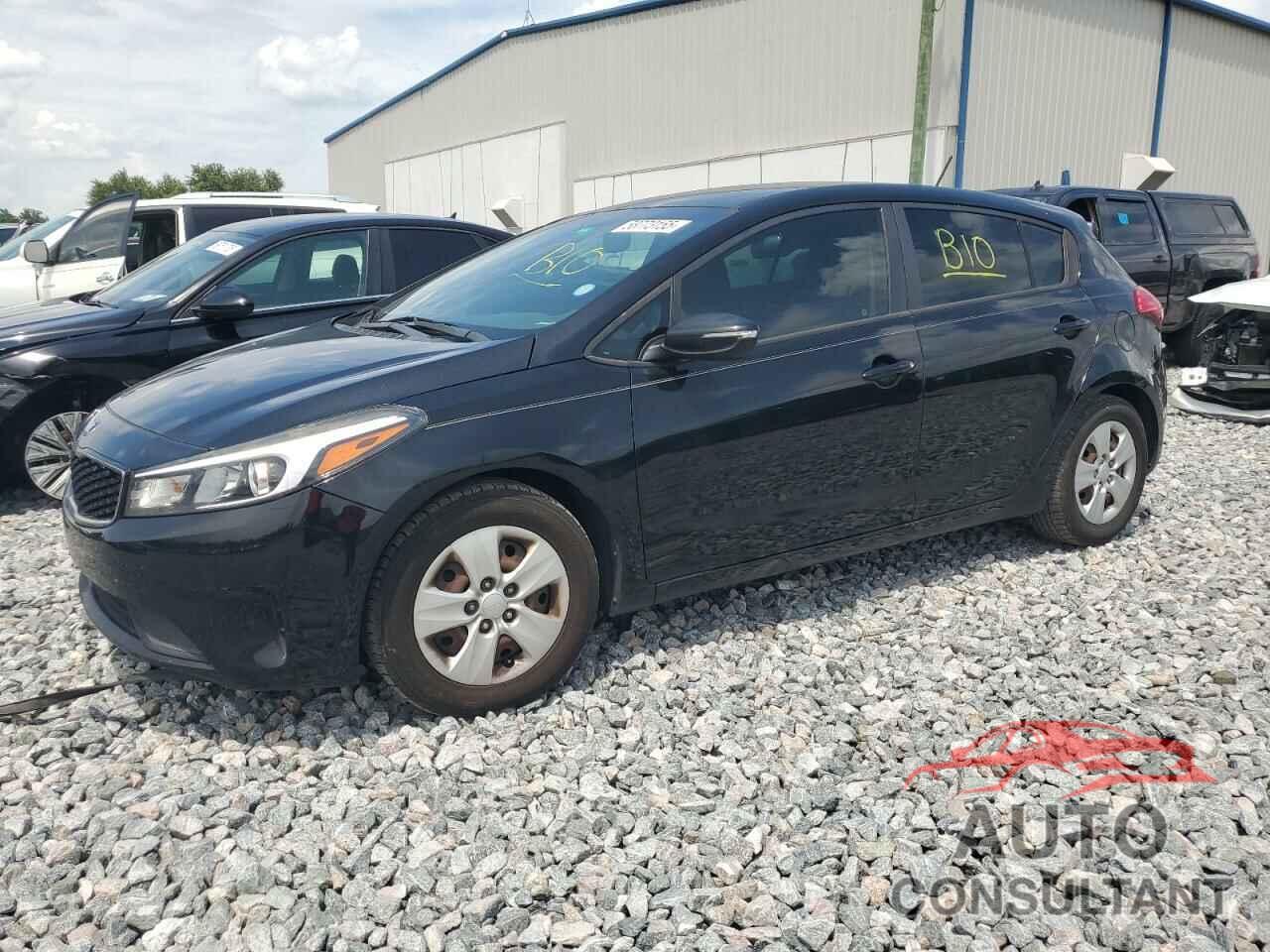 KIA FORTE 2017 - KNAFK5A84H5686030
