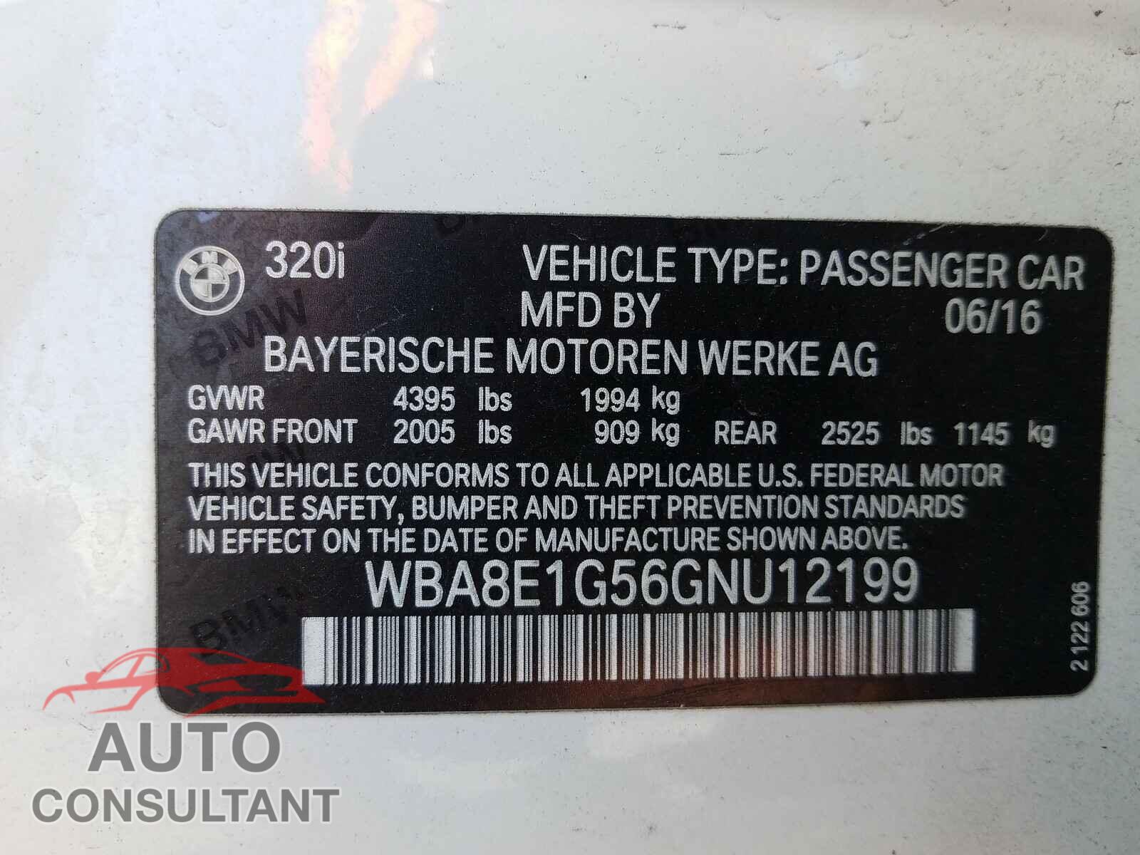 BMW 3 SERIES 2016 - WBA8E1G56GNU12199