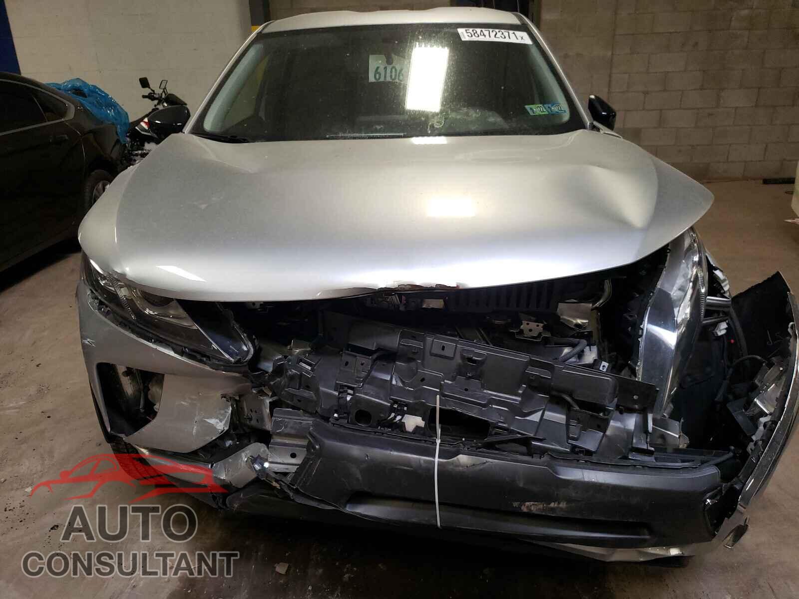MITSUBISHI ECLIPSE 2018 - JA4AT4AA3JZ070299