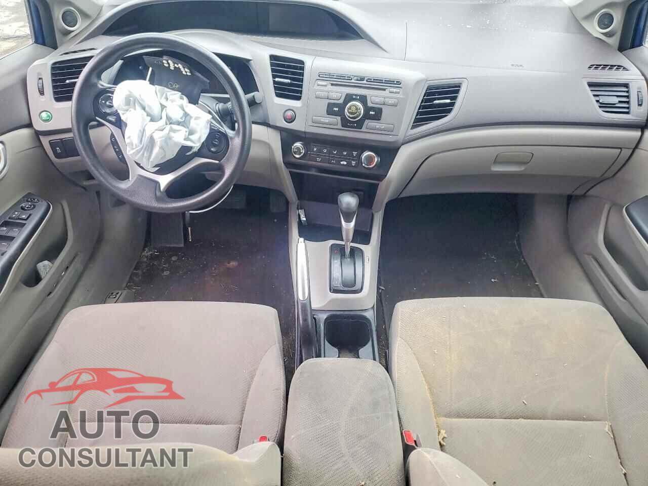 HONDA CIVIC 2012 - 2HGFB2F81CH513191