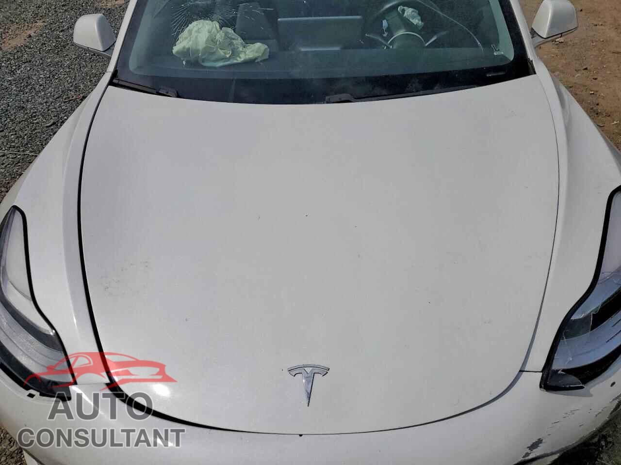 TESLA MODEL 3 2018 - 5YJ3E1EAXJF026193