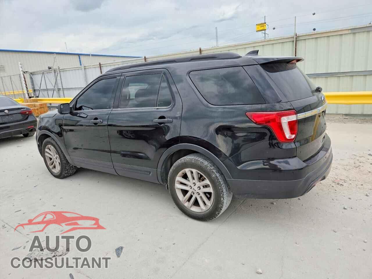 FORD EXPLORER 2017 - 1FM5K7B82HGC82958