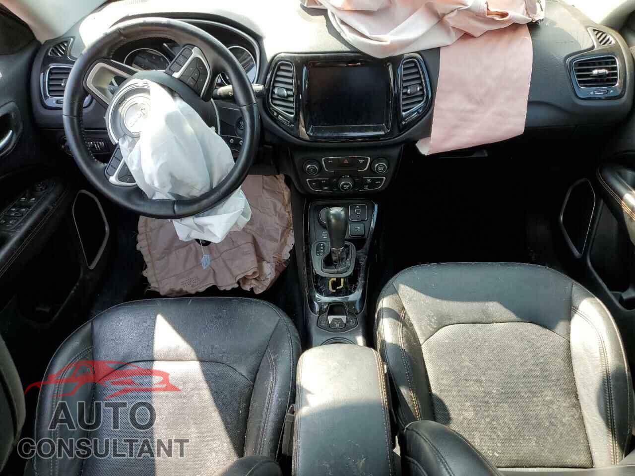 JEEP COMPASS 2019 - 3C4NJDCB9KT735721