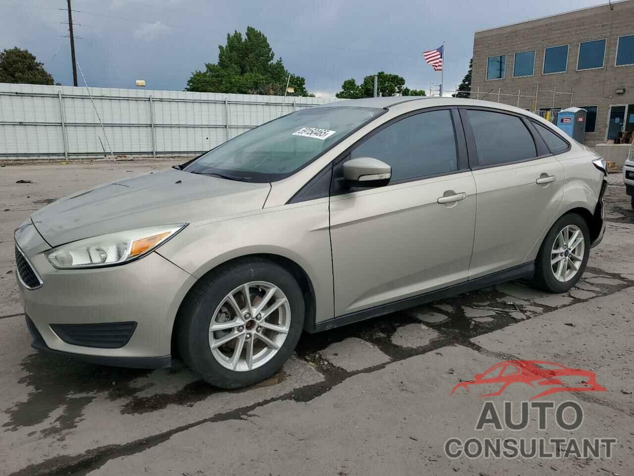 FORD FOCUS 2015 - 1FADP3F28FL210558