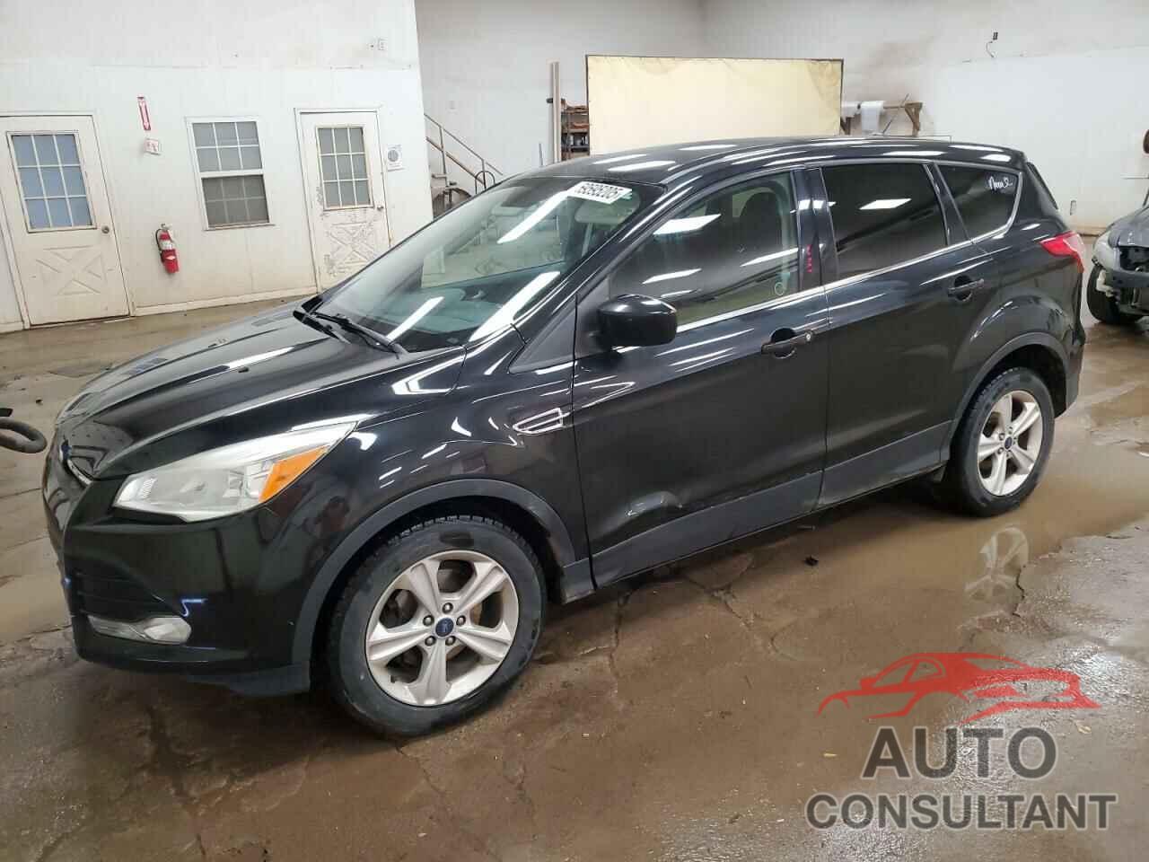 FORD ESCAPE 2015 - 1FMCU0G7XFUC08758