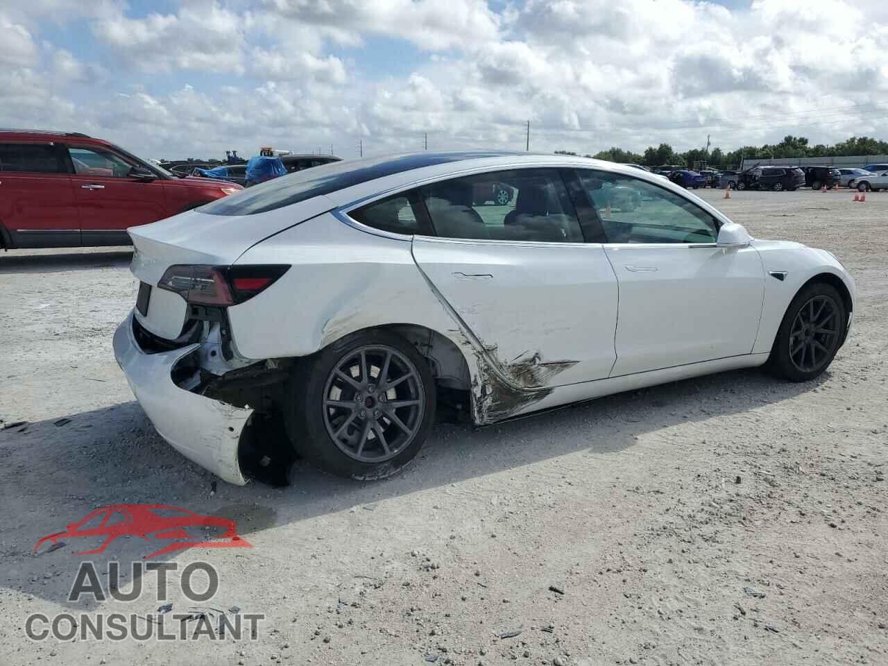 TESLA MODEL 3 2020 - 5YJ3E1EA7LF785144