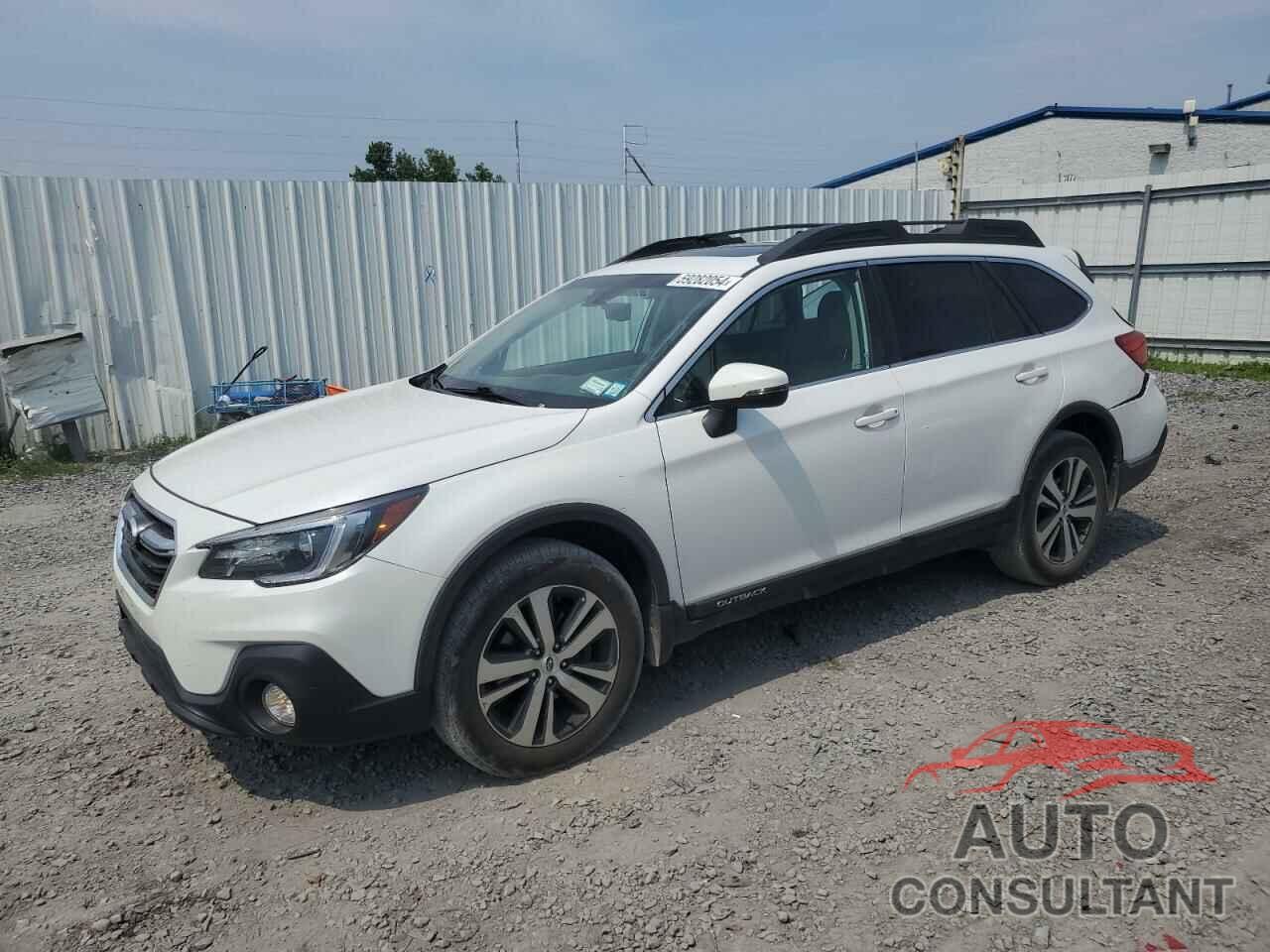 SUBARU OUTBACK 2018 - 4S4BSANC4J3292615