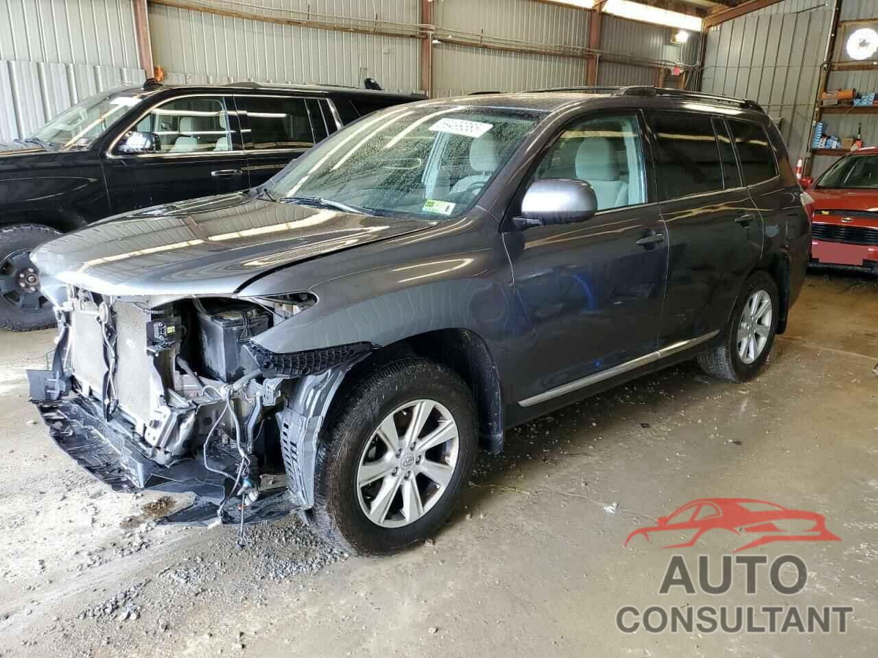 TOYOTA HIGHLANDER 2013 - 5TDBK3EH2DS226532