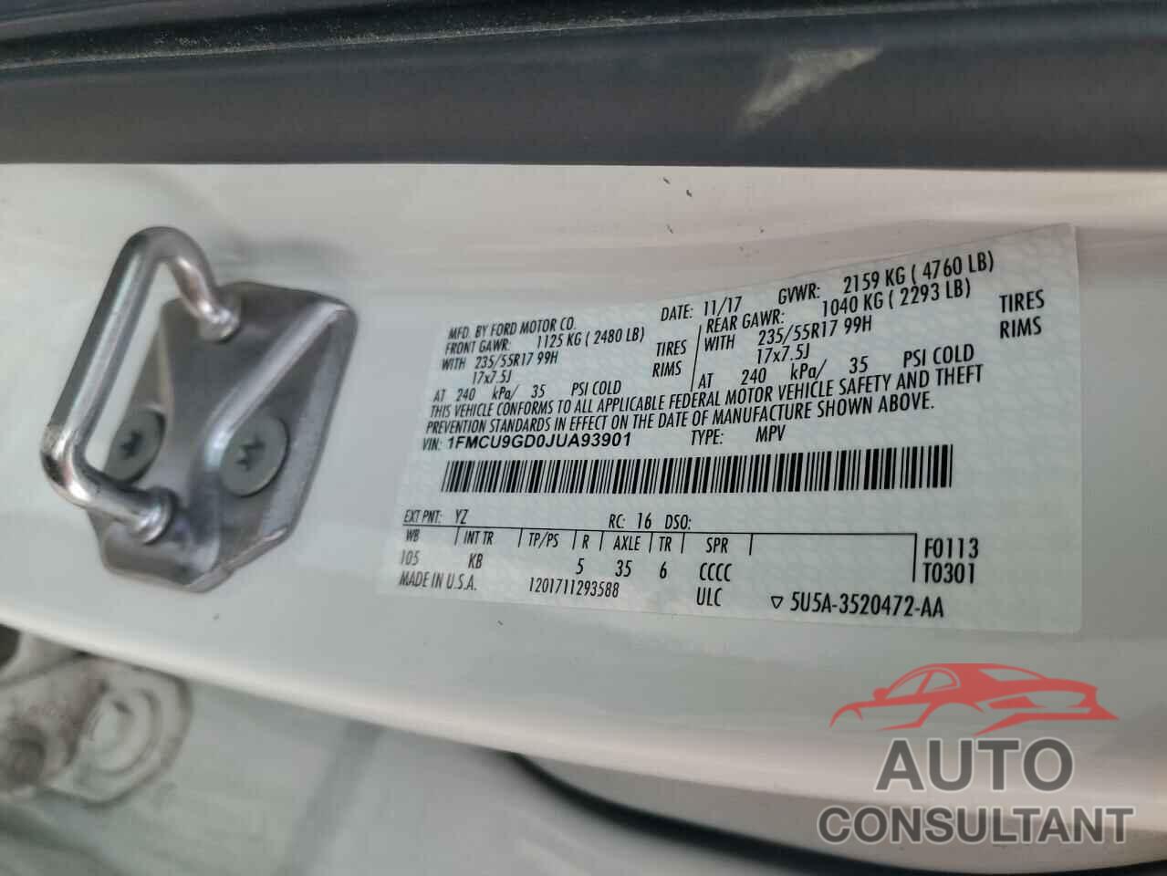 FORD ESCAPE 2018 - 1FMCU9GD0JUA93901