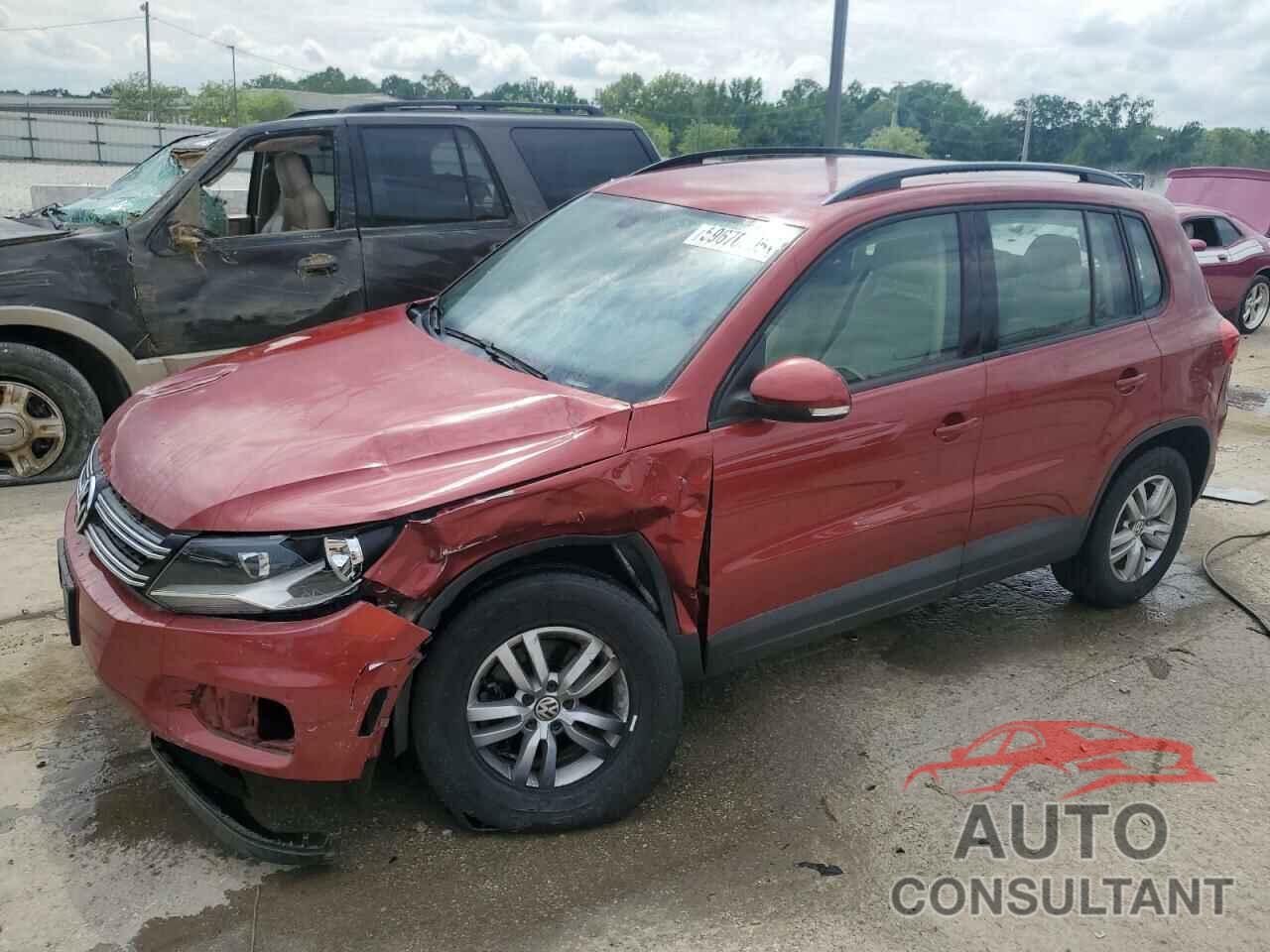 VOLKSWAGEN TIGUAN 2016 - WVGAV7AX1GW088389