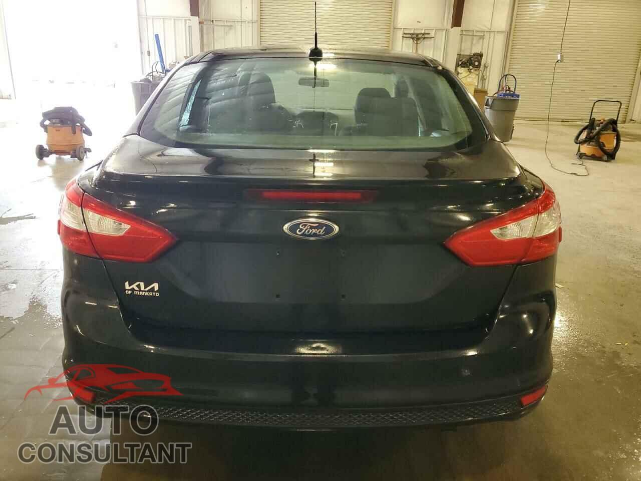 FORD FOCUS 2014 - 1FADP3F25EL441285