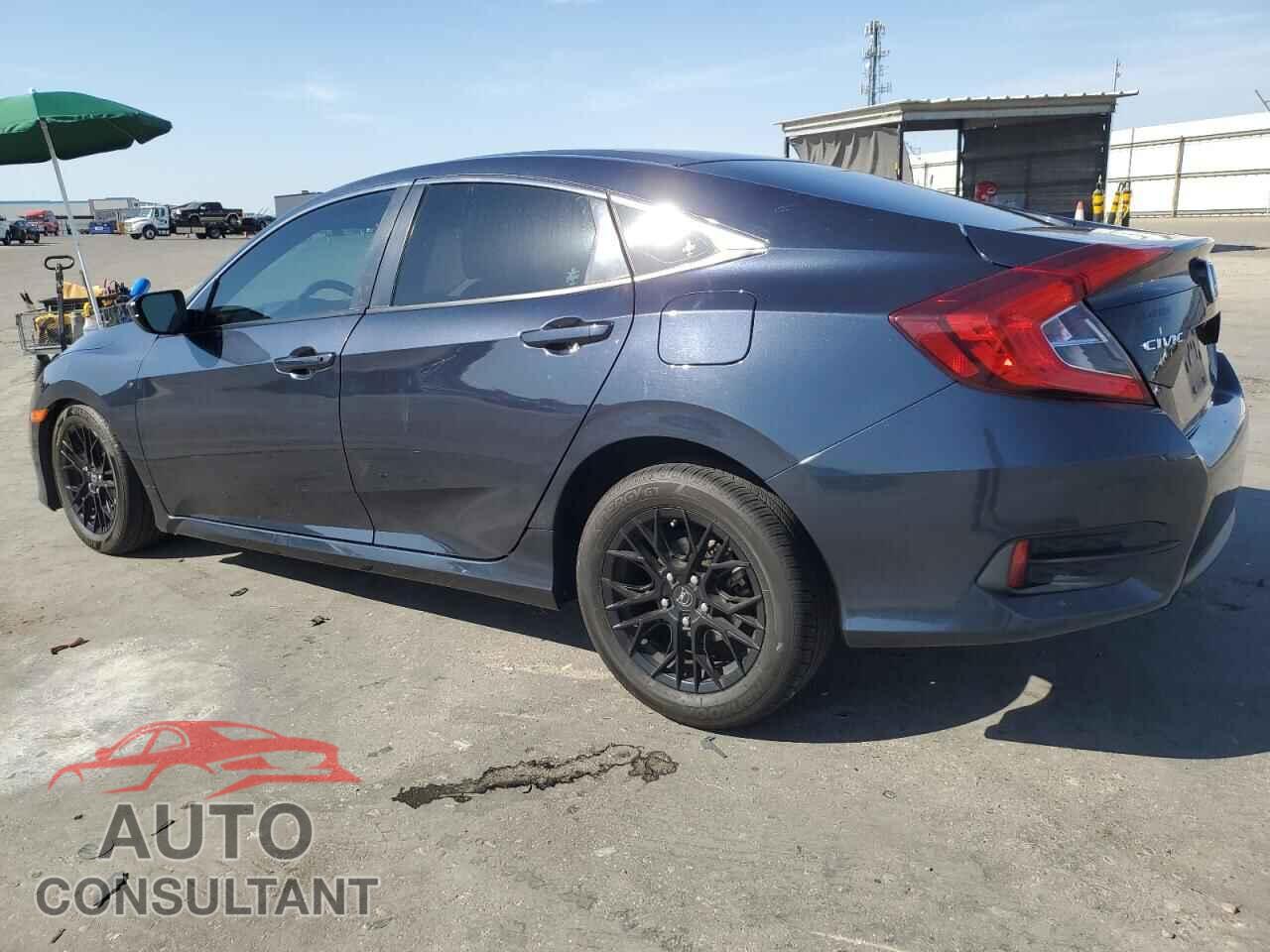 HONDA CIVIC 2017 - 2HGFC2F52HH544055