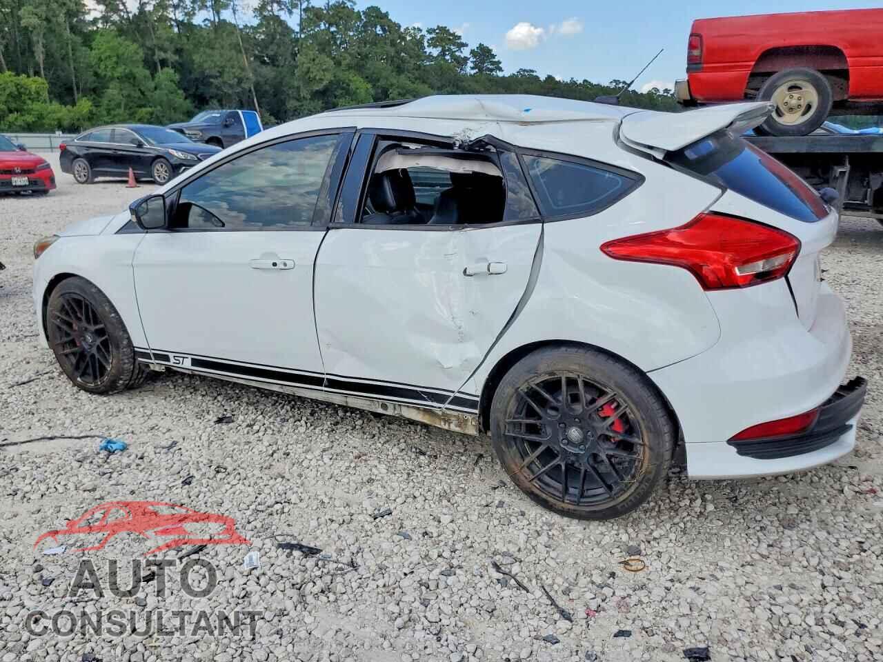 FORD FOCUS 2016 - 1FADP3L96GL229886